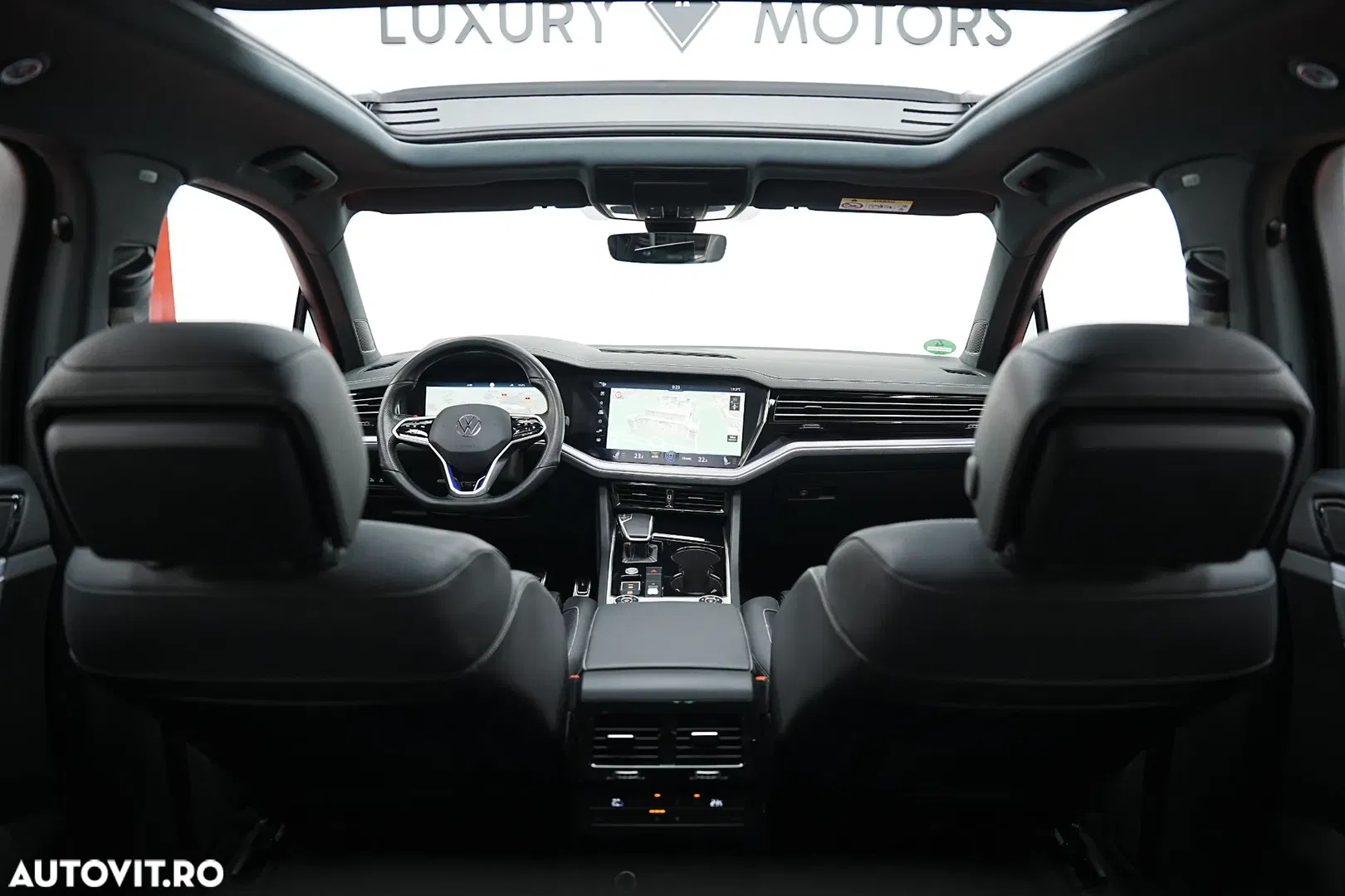 2020 Volkswagen Touareg 3.0 V6 e-Hybrid 4Motion Aut. R, photograph 2