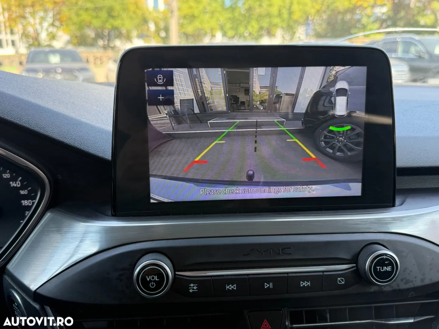 2019 Ford Focus 1.5 EcoBlue Titanium, photograph 10