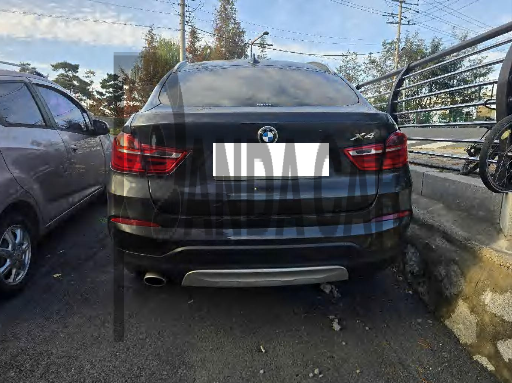 2017 BMW X4 xDrive20d, photograph 2