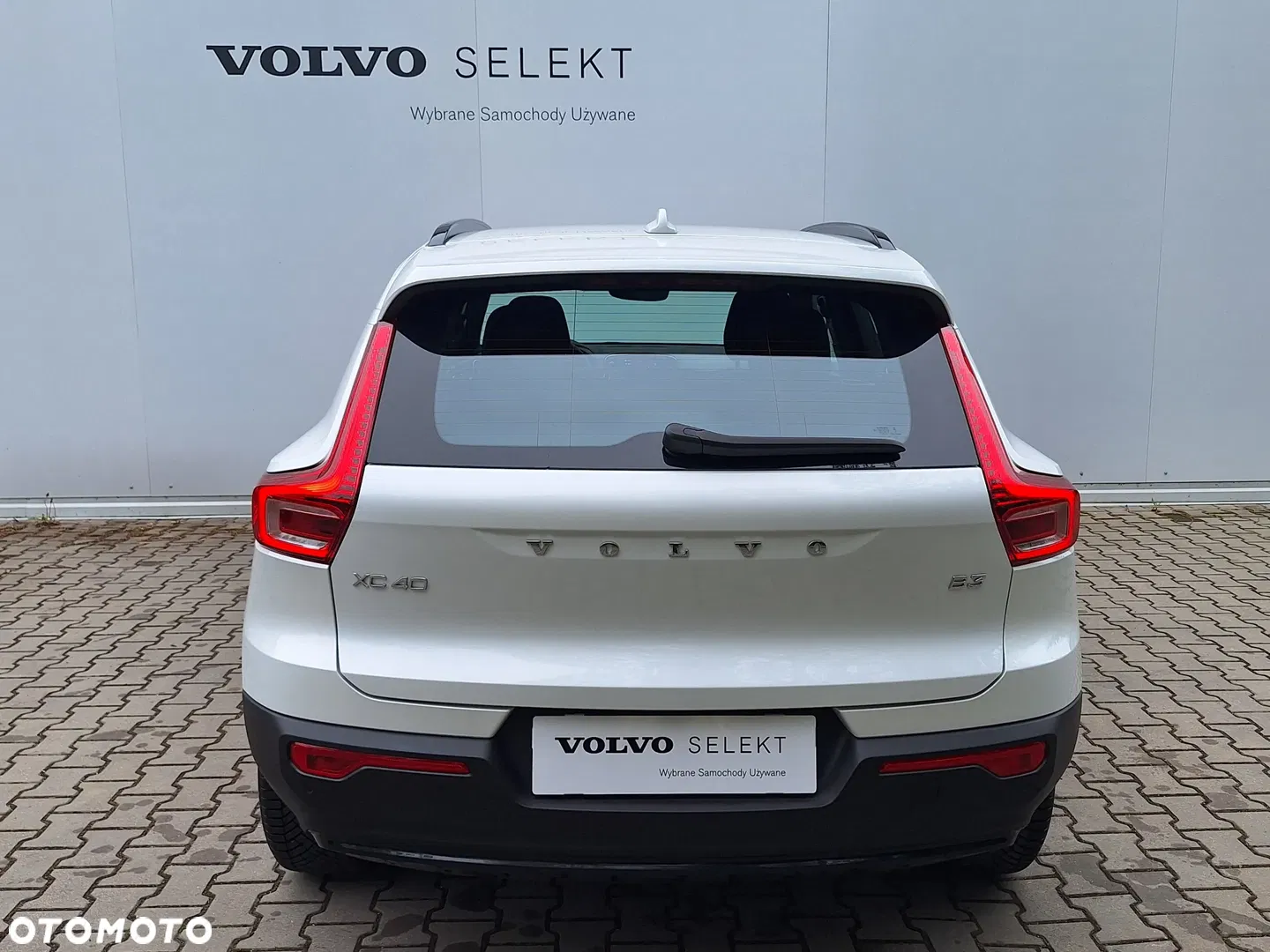 2025 Volvo XC 40 B3 Plus Dark, photograph 7