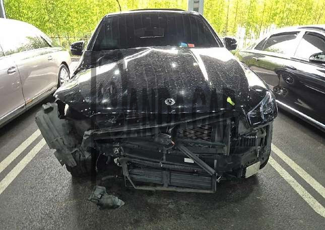 2022 Mercedes-Benz GLE400 d 4MATIC Coupe, photograph 1