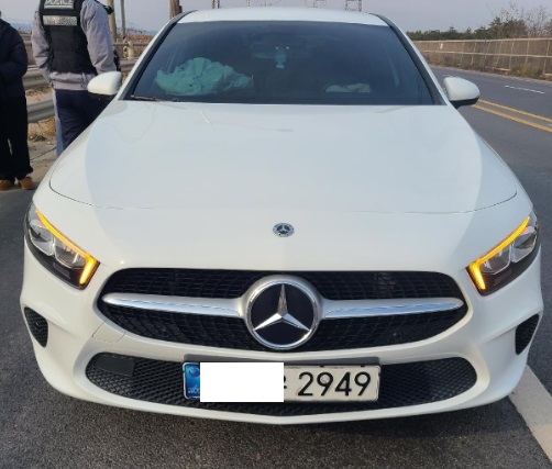 2021 Mercedes-Benz A220 Sedan, photograph 1