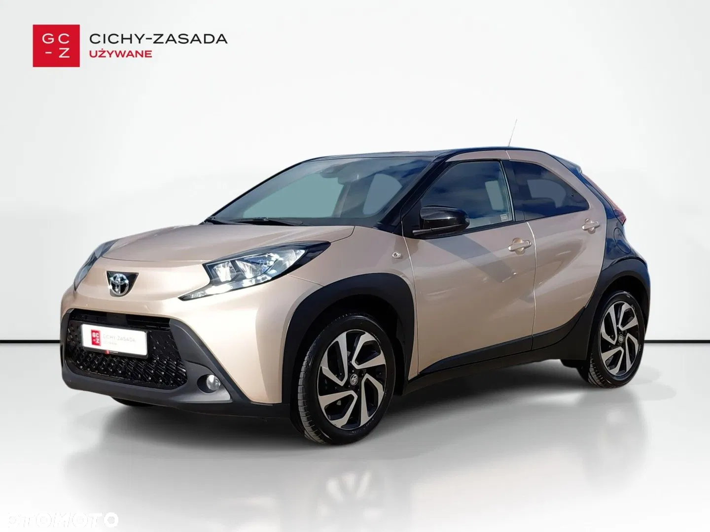Toyota Aygo X 1.0 VVT-i Style — photo 1 of 35