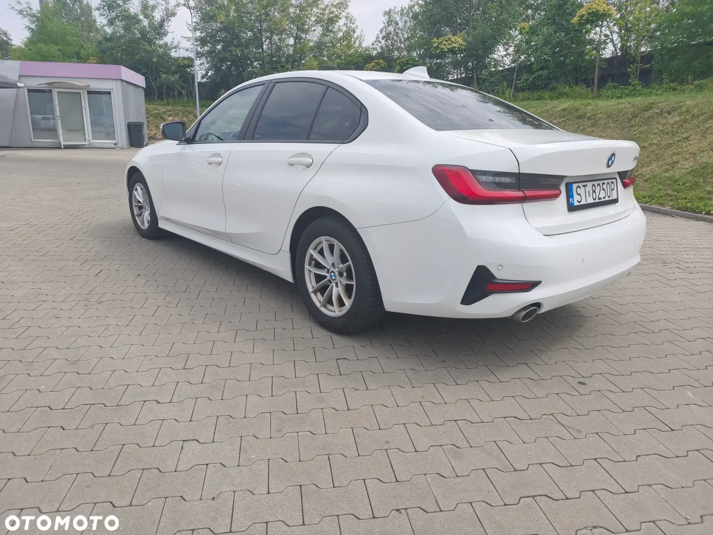 2019 BMW Seria 3 318d, photograph 7