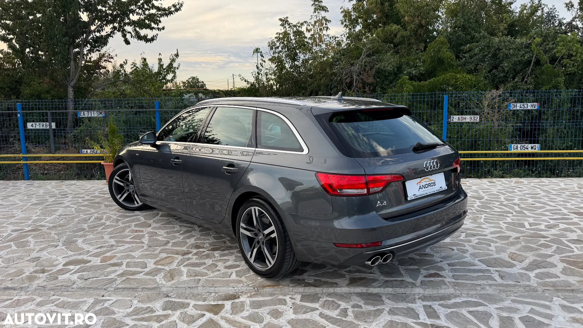 2016 Audi A4 Avant 2.0 TDI ultra S tronic sport, photograph 3