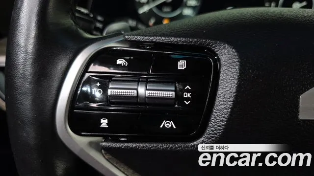 2022 Kia K8 2.5 Gasoline 2WD, photograph 1