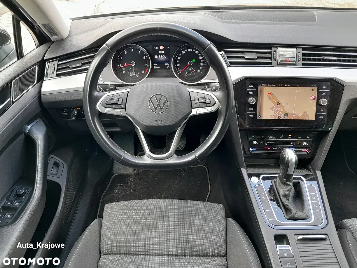 2022 Volkswagen Passat 2.0 TSI Business DSG, photograph 10