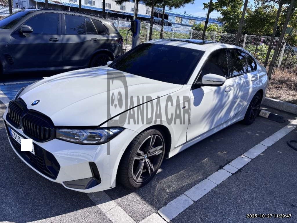 2023 BMW 320i, photograph 4