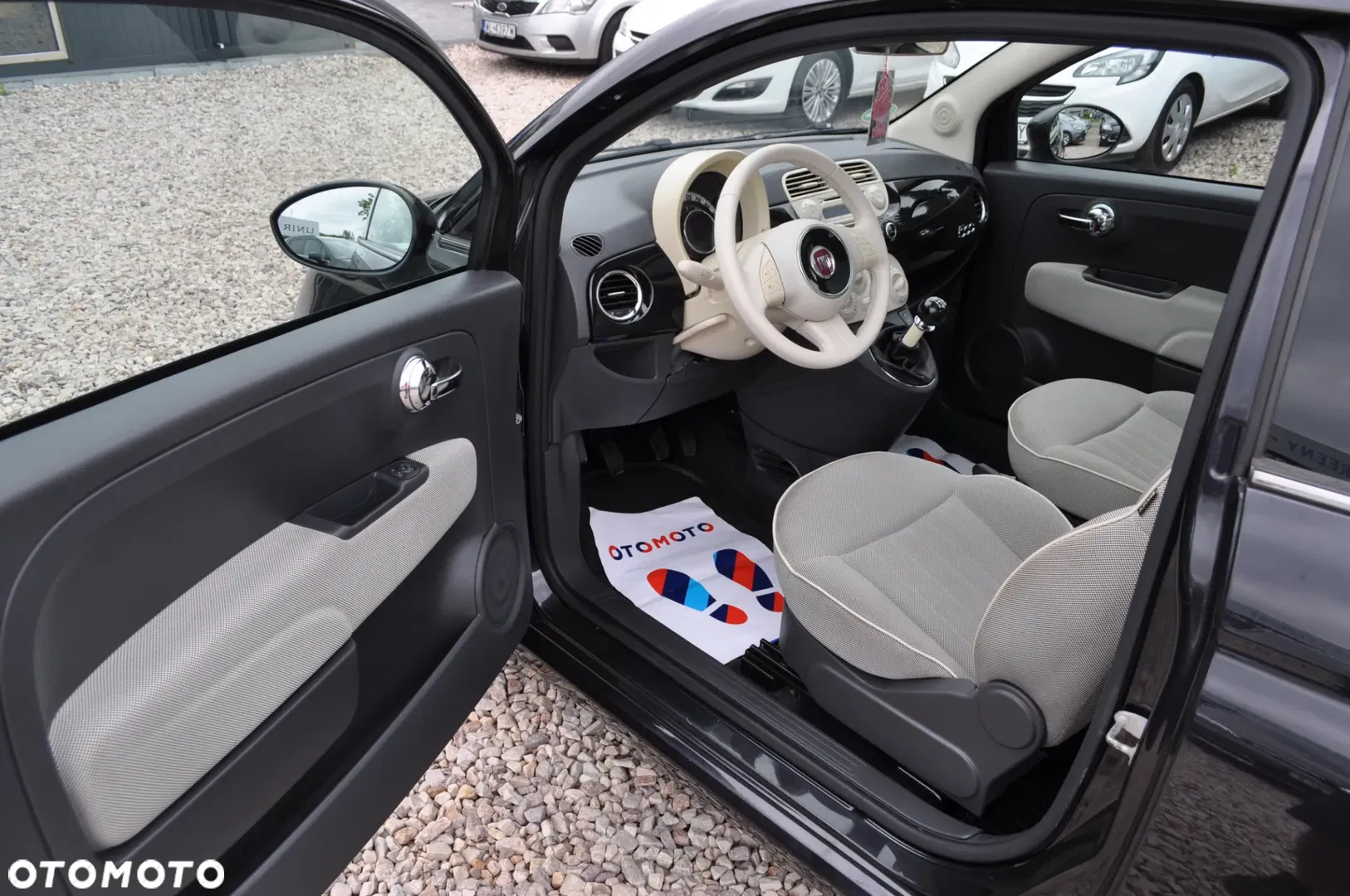 2013 Fiat 500 1.2 Lounge, photograph 12