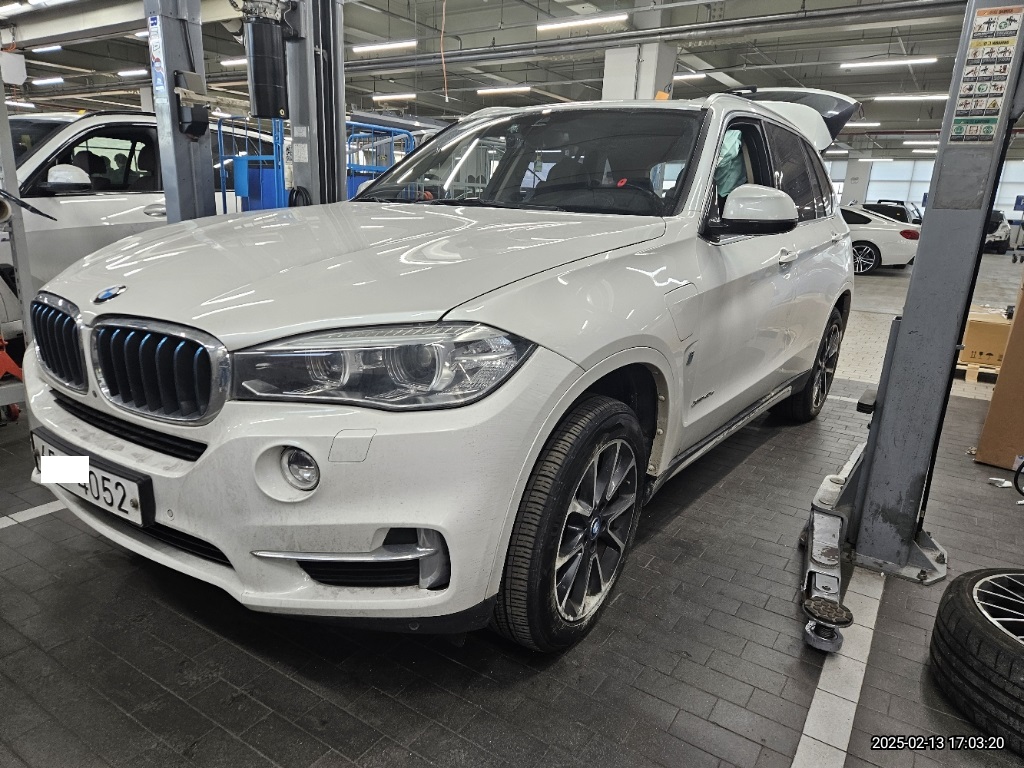 2018 BMW X5 xDrive40e iPerformance, photograph 4