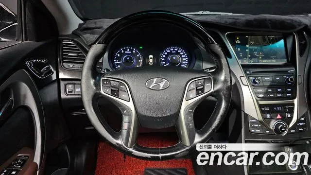 Hyundai Grandeur LPG HG300 Premium — photo 1 of 20