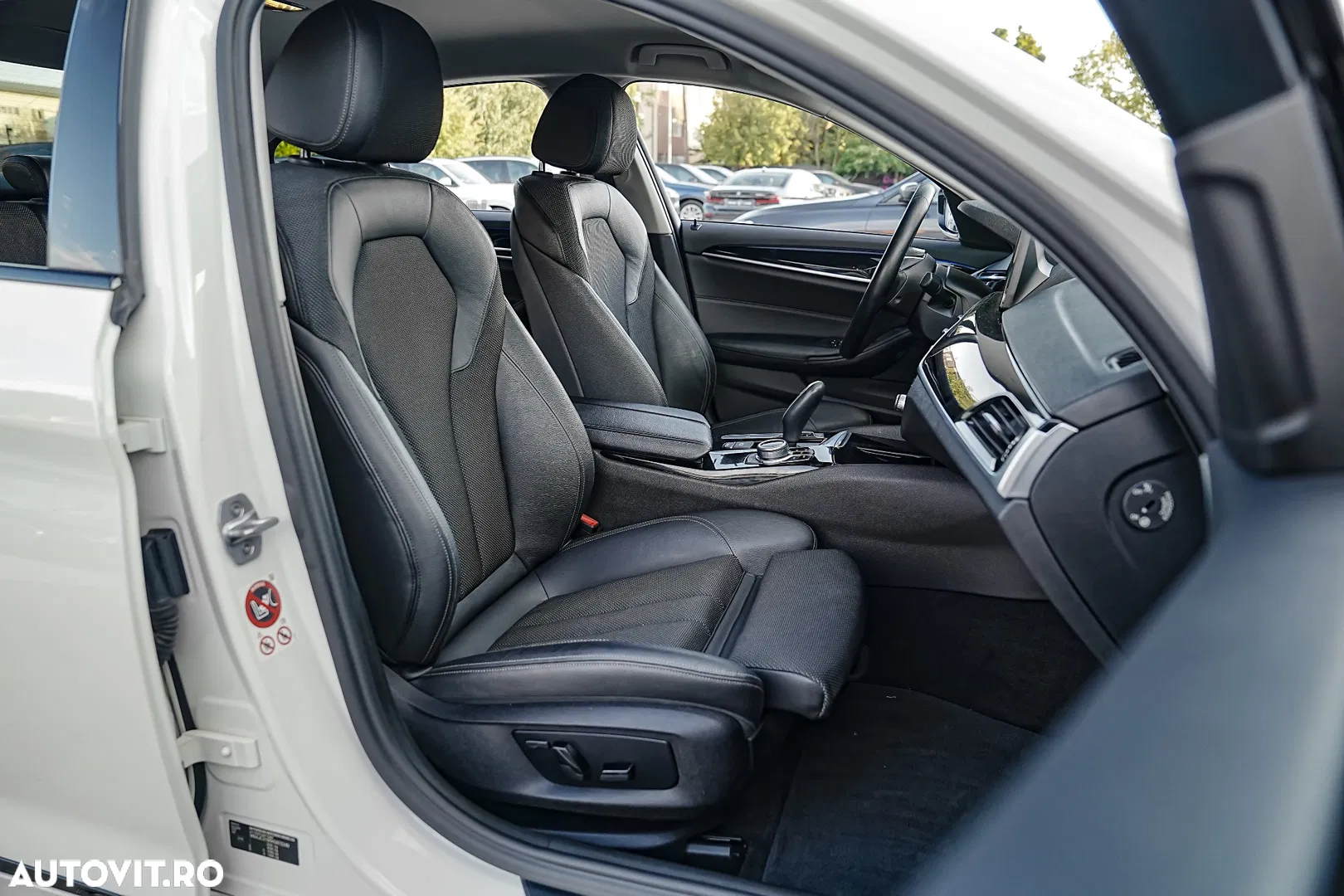 2017 BMW Seria 5 520d Aut. Sport Line, photograph 12