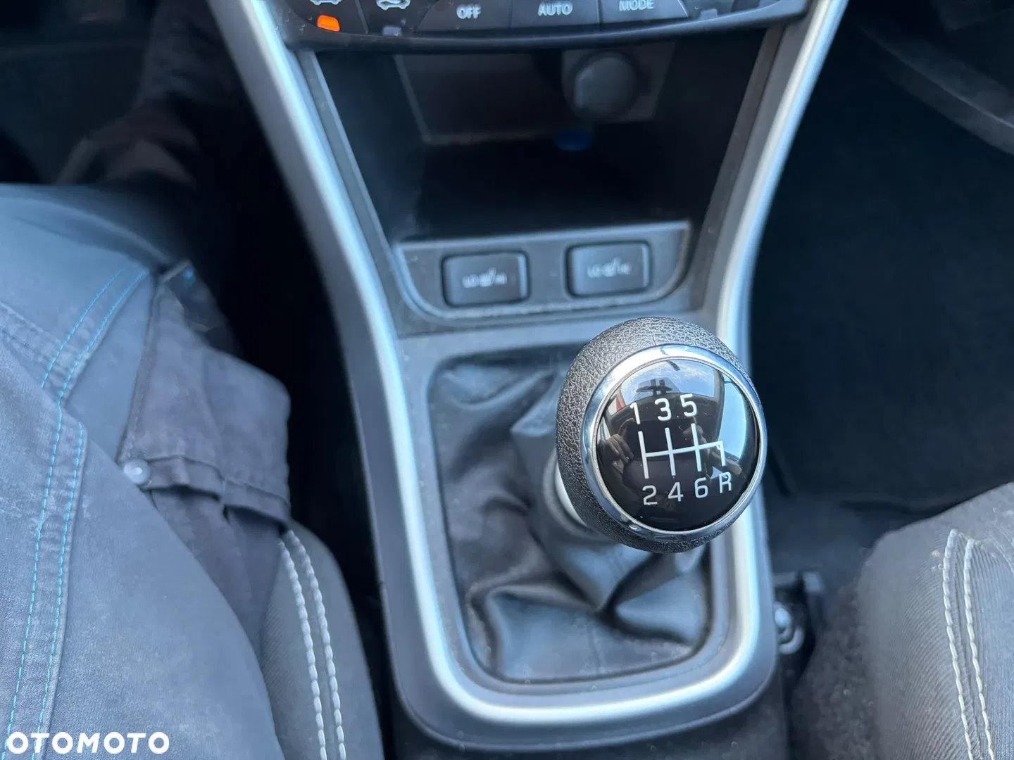 2021 Suzuki SX4 S-Cross 1.4 Boosterjet Hybrid Club, photograph 11