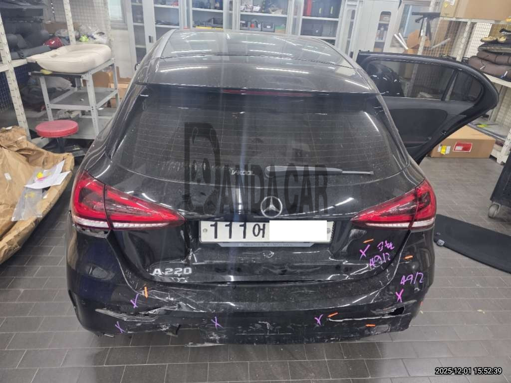 2020 Mercedes-Benz A220, photograph 1