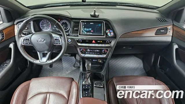 2017 Hyundai Sonata 2.0 Premium Special, photograph 5