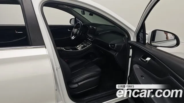 Hyundai Santafe Diesel 2.2 2WD — photo 1 of 34