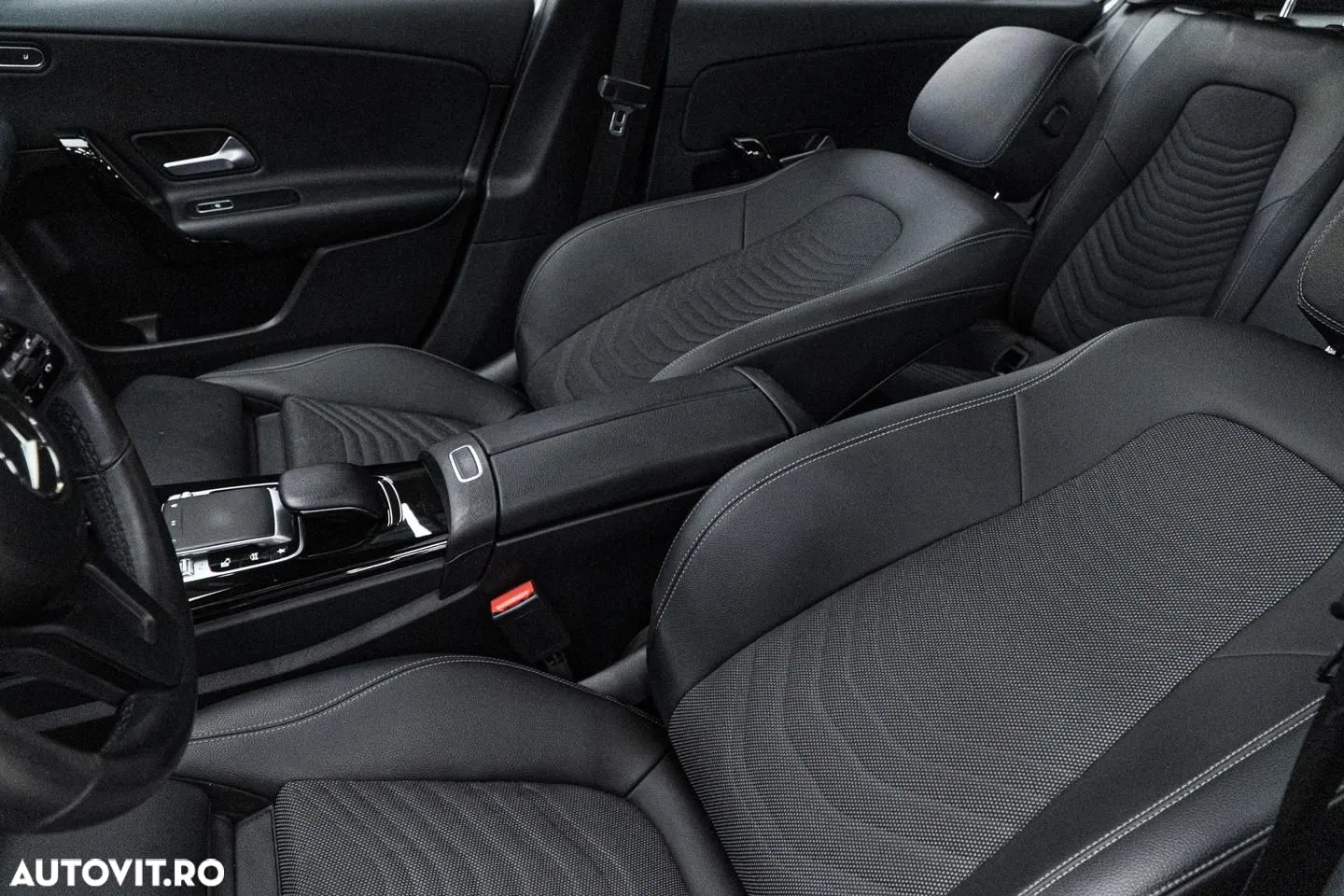 2019 Mercedes-Benz A 180 7G-DCT Advanced Progressive, photograph 11