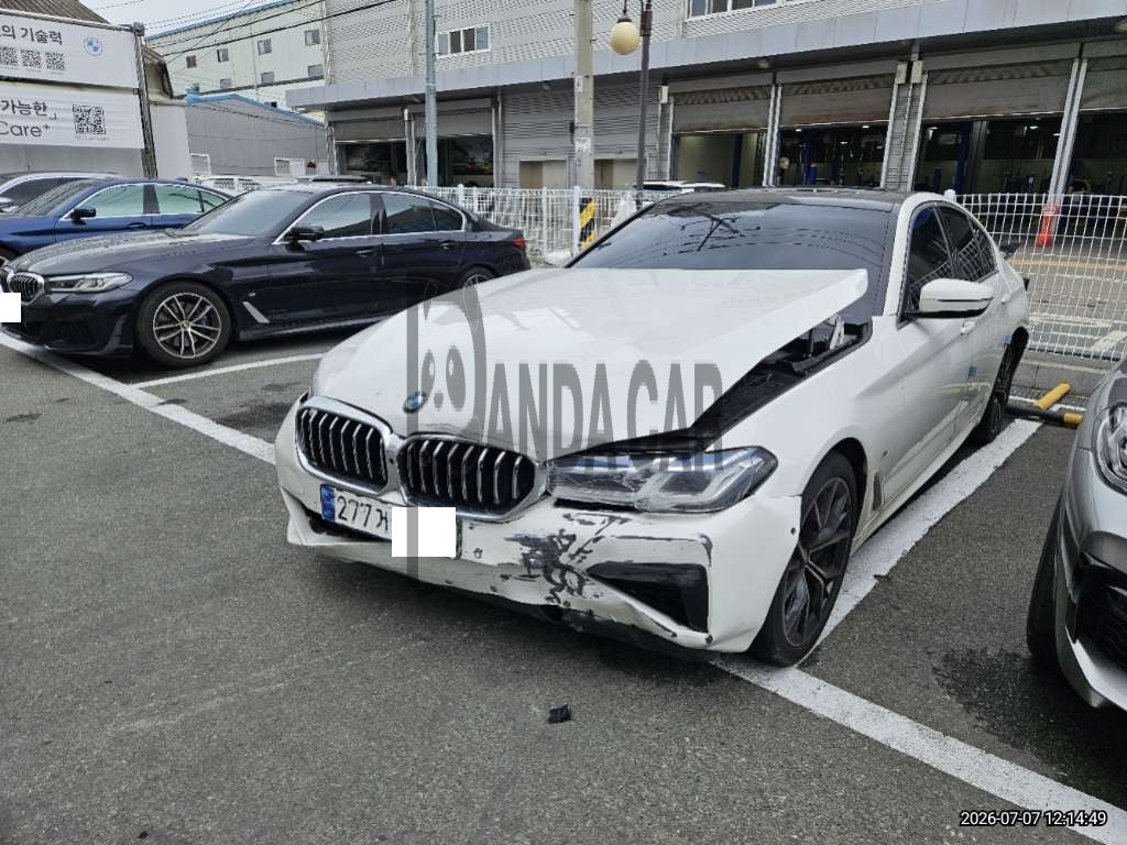 2023 BMW 530i, photograph 4