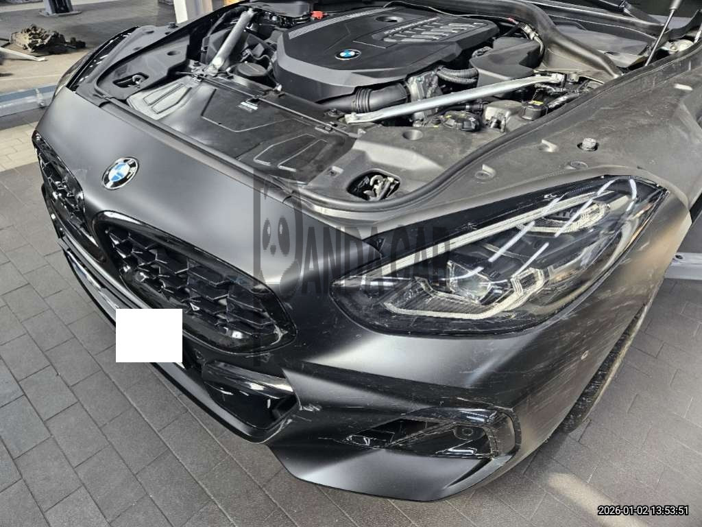 2022 BMW Z4 M40i, photograph 1