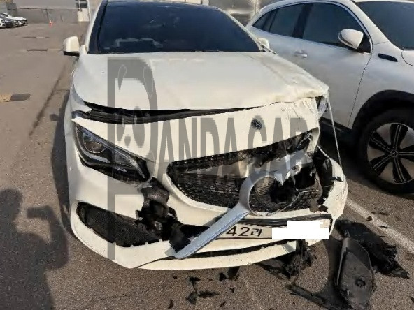 2018 Mercedes-Benz CLA220, photograph 1