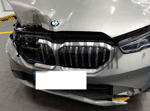 2025 BMW 520i, photograph 1
