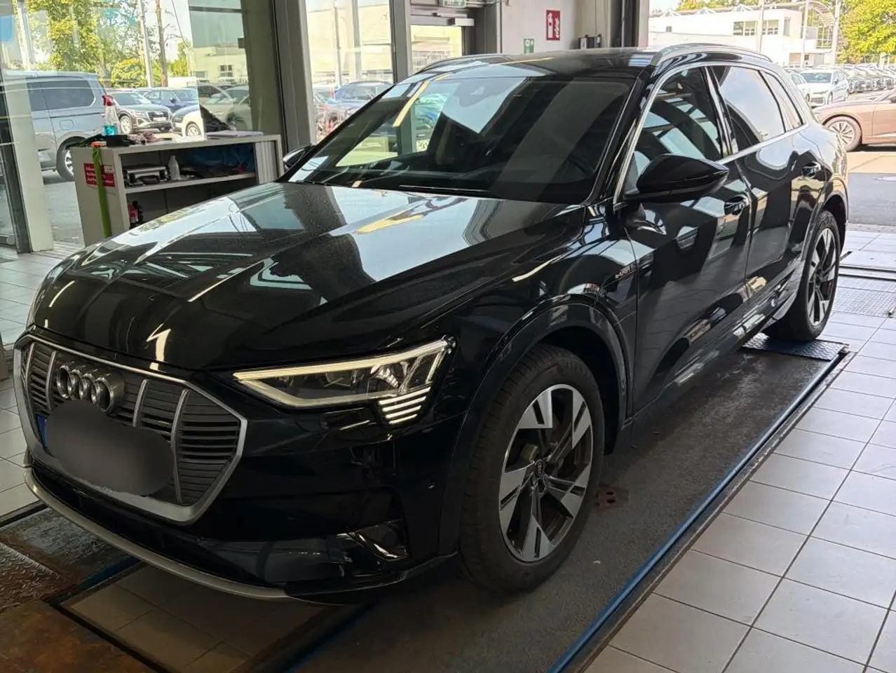 2022 Audi e-tron 55 ADVANCED MATRIX/ACC/HuD/PANO/NACHT/360, photograph 5