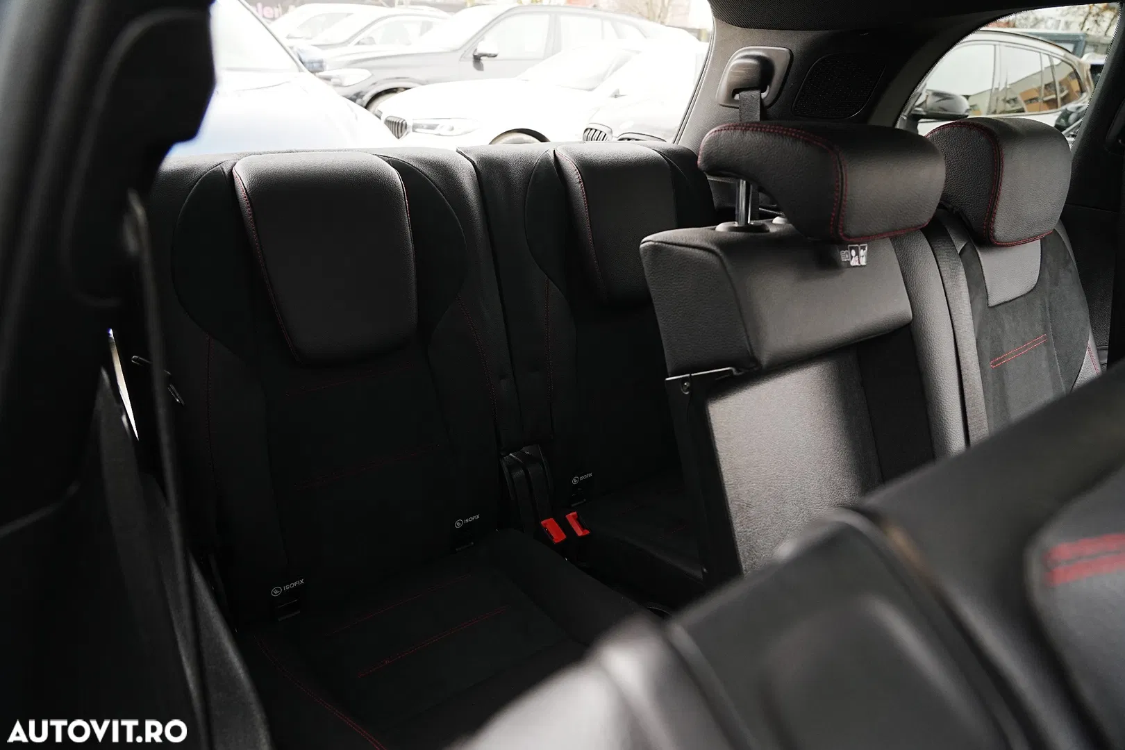 2021 Mercedes-Benz GLB 200 7G-DCT AMG Line, photograph 11