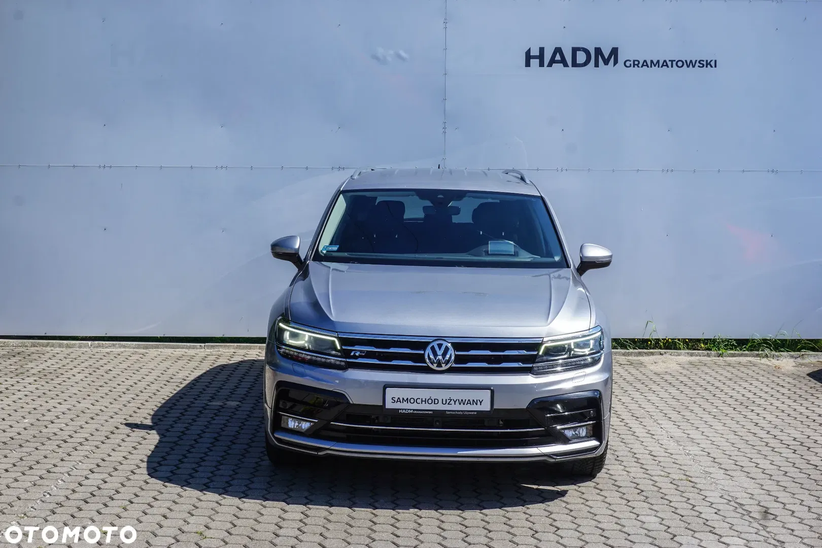 2020 Volkswagen Tiguan Allspace 2.0 TSI 4Mot R-Line DSG, photograph 2