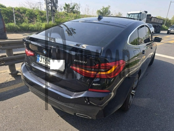 2021 BMW 630i xDrive, photograph 4