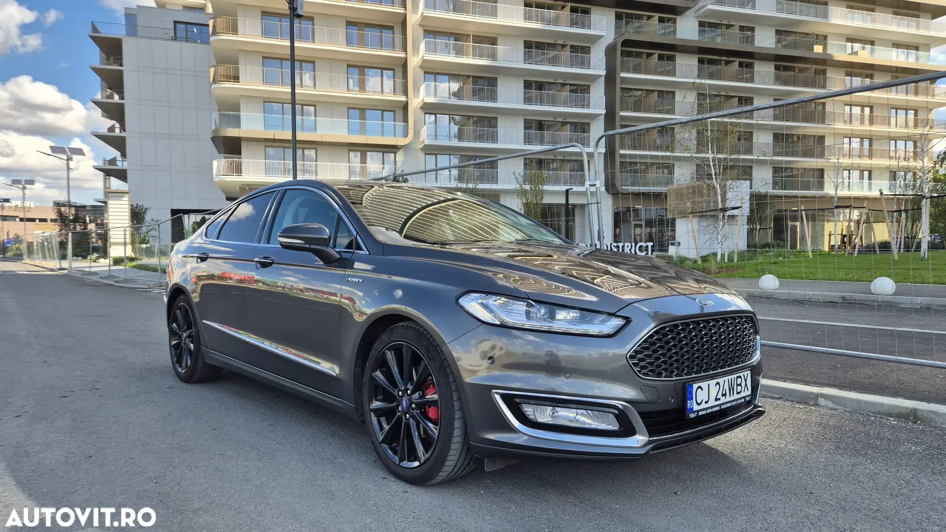 2017 Ford Mondeo 2.0 TDCi Bi-Turbo Start-Stopp PowerShift-A. Vignale, photograph 1