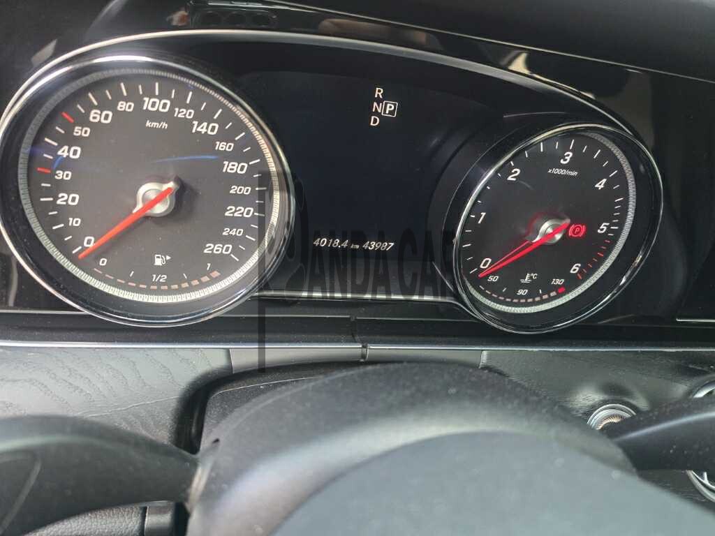 2019 Mercedes-Benz E220 d, photograph 4