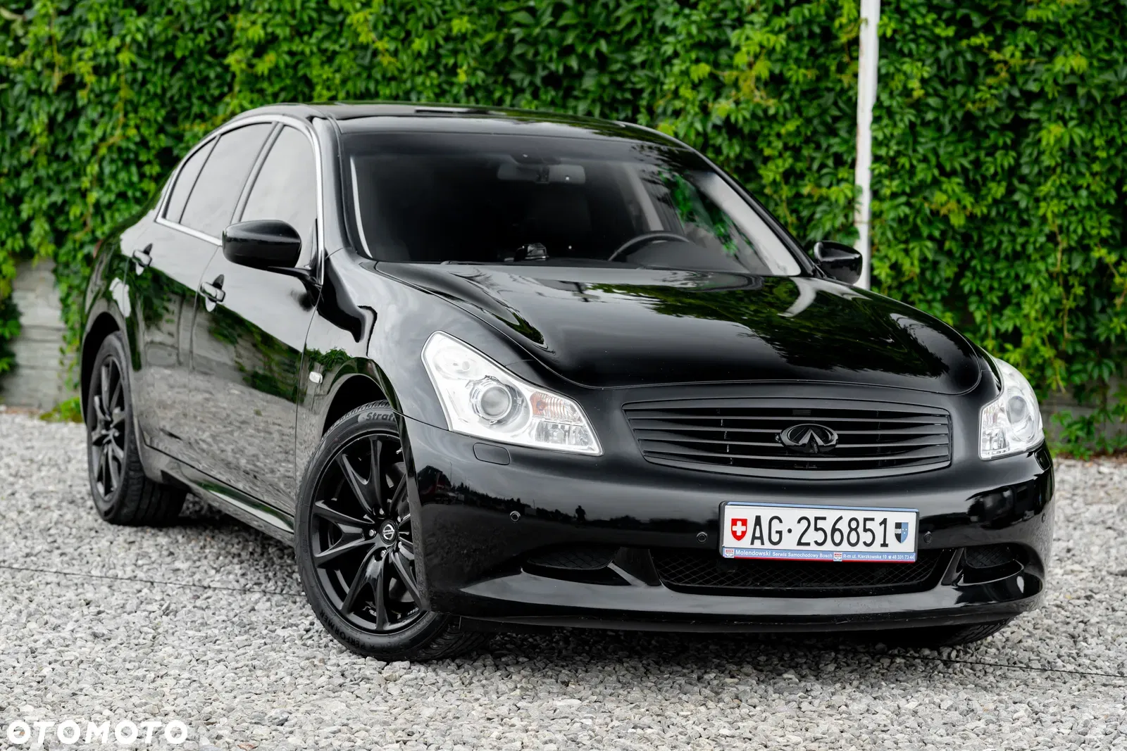 Infiniti G G37 S — photo 1 of 40