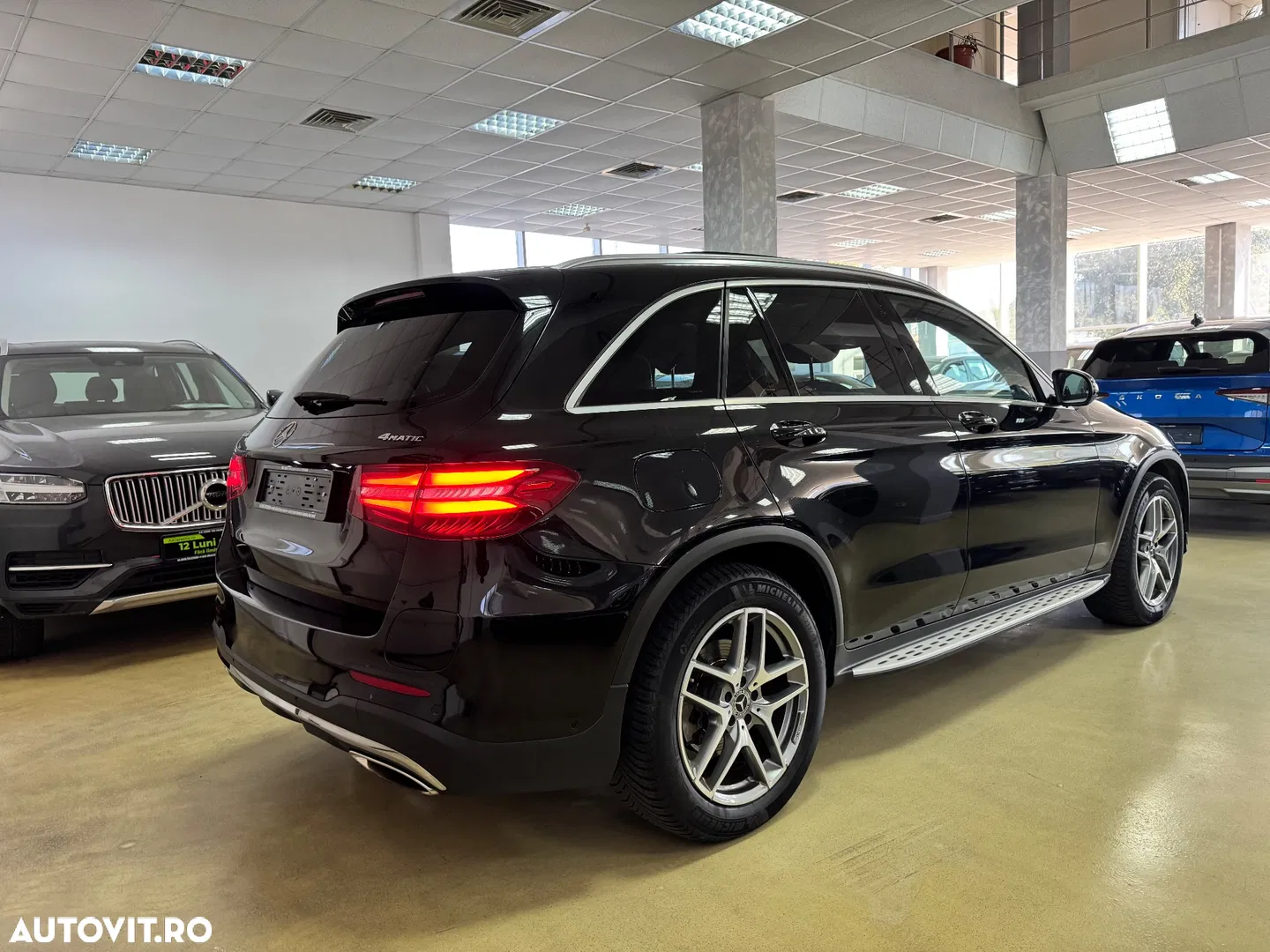 2017 Mercedes-Benz GLC 350 e 4Matic 7G-TRONIC AMG Line, photograph 11