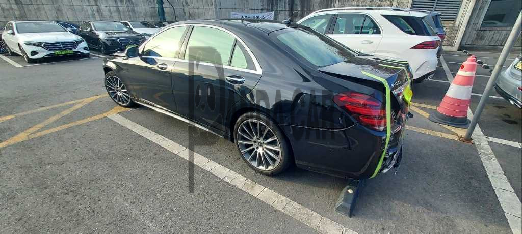 2018 Mercedes-Benz S450 4Matic L, photograph 3
