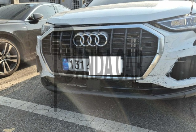 2025 Audi Q3 40 TFSI quattro, photograph 3