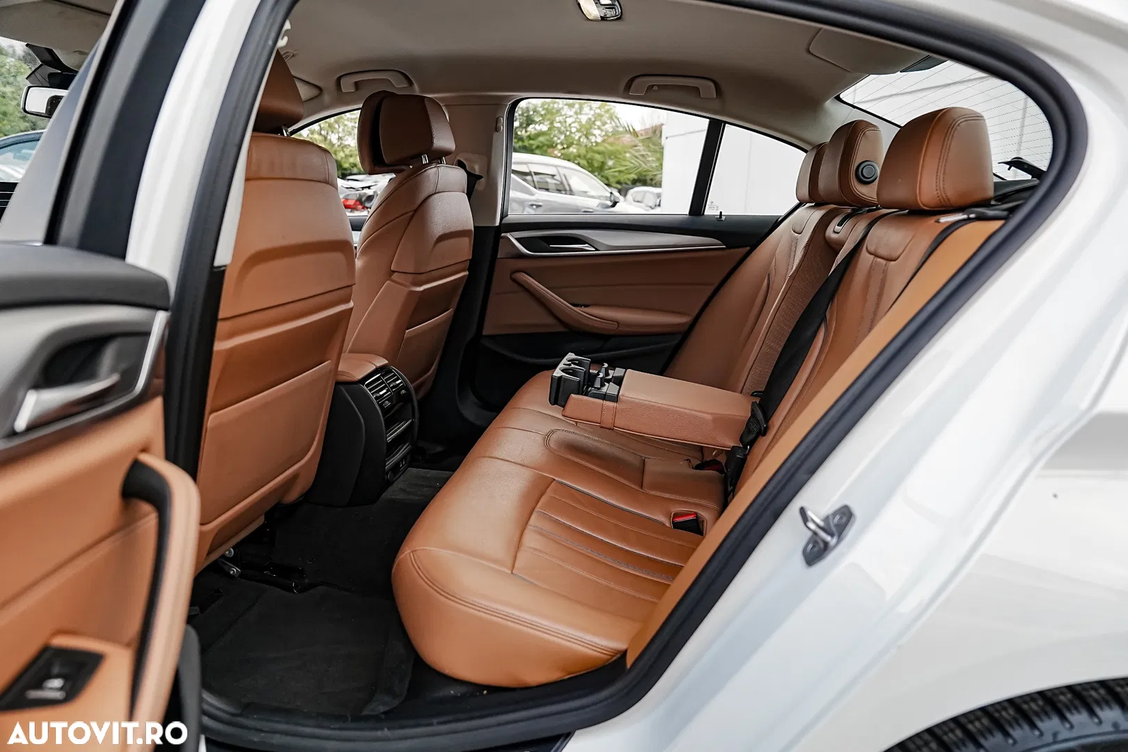 2022 BMW Seria 5 520e AT PHEV, photograph 9