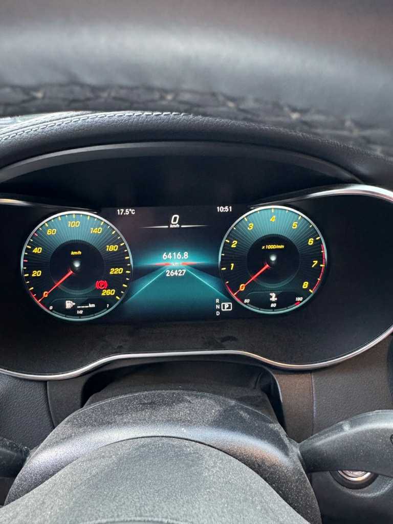 2022 Mercedes-Benz Benz C200 Cabriolet, photograph 2