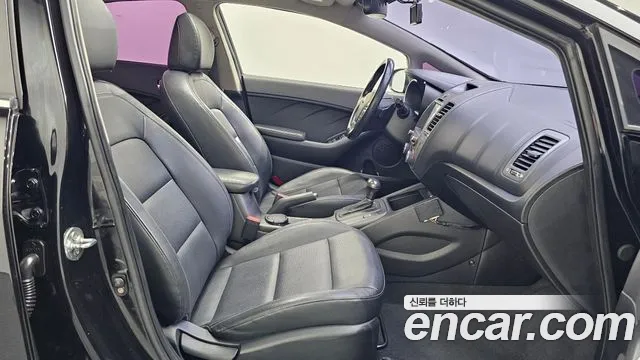 Kia K3 Noblesse — photo 1 of 30