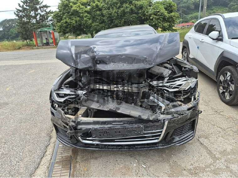 2021 Audi A6 45 TDI quattro, photograph 1