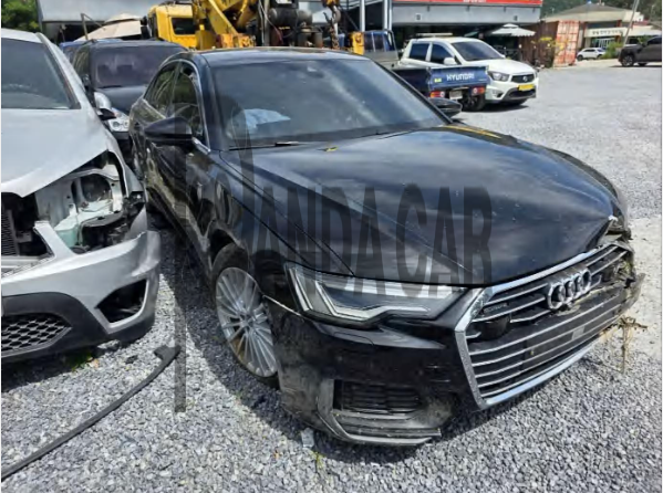 2020 Audi A6 45 TFSI quattro, photograph 1