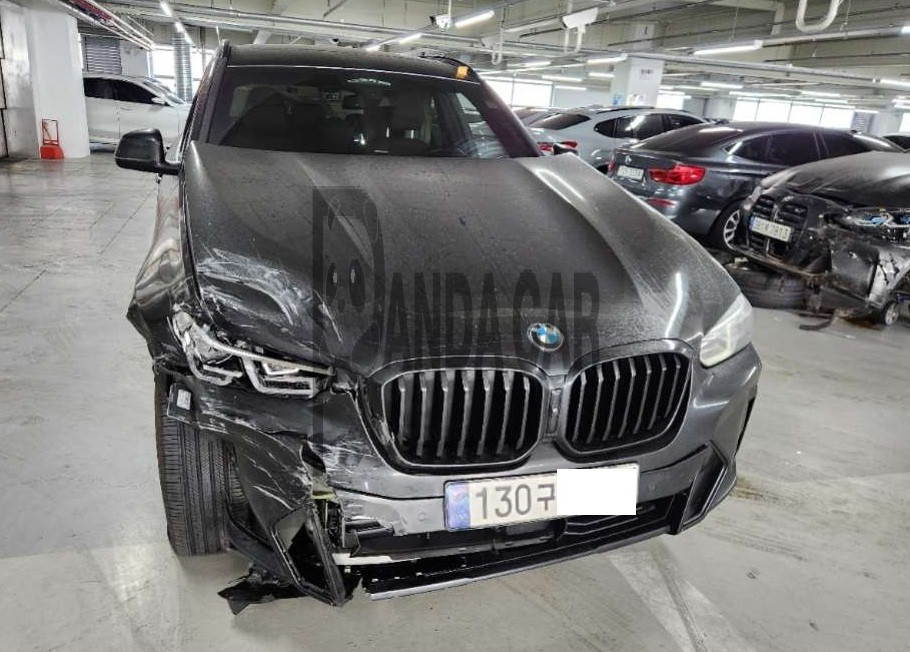 2023 BMW X3 xDrive20i, photograph 1