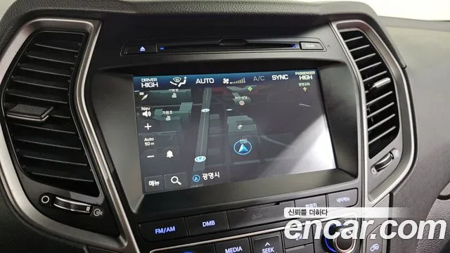 2017 Hyundai Santafe Diesel 2.0 2WD, photograph 10