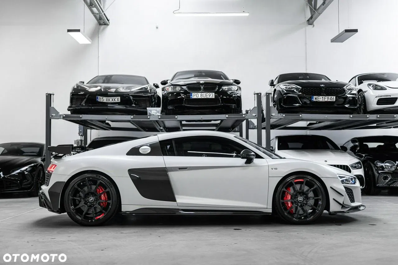 2023 Audi R8 Coupé V10 RWD GT, photograph 4
