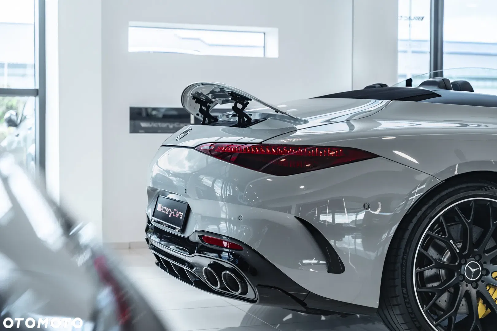 2023 Mercedes-Benz SL, photograph 10