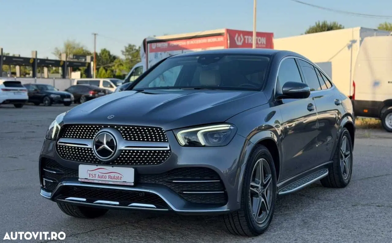 2022 Mercedes-Benz GLE Coupe, photograph 2
