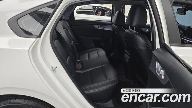 2023 Kia K3 1.6, photograph 12