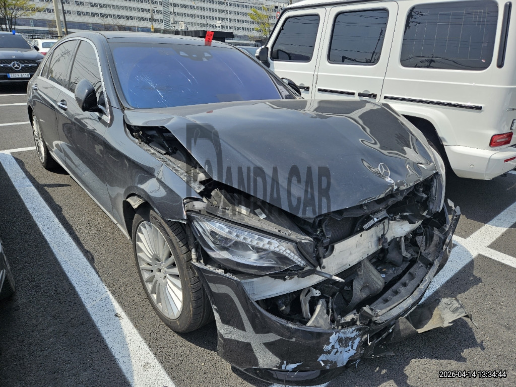 2017 Mercedes-Benz S350 d 4Matic L, photograph 2