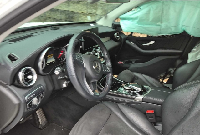 2019 Mercedes-Benz GLC300 4Matic, photograph 5