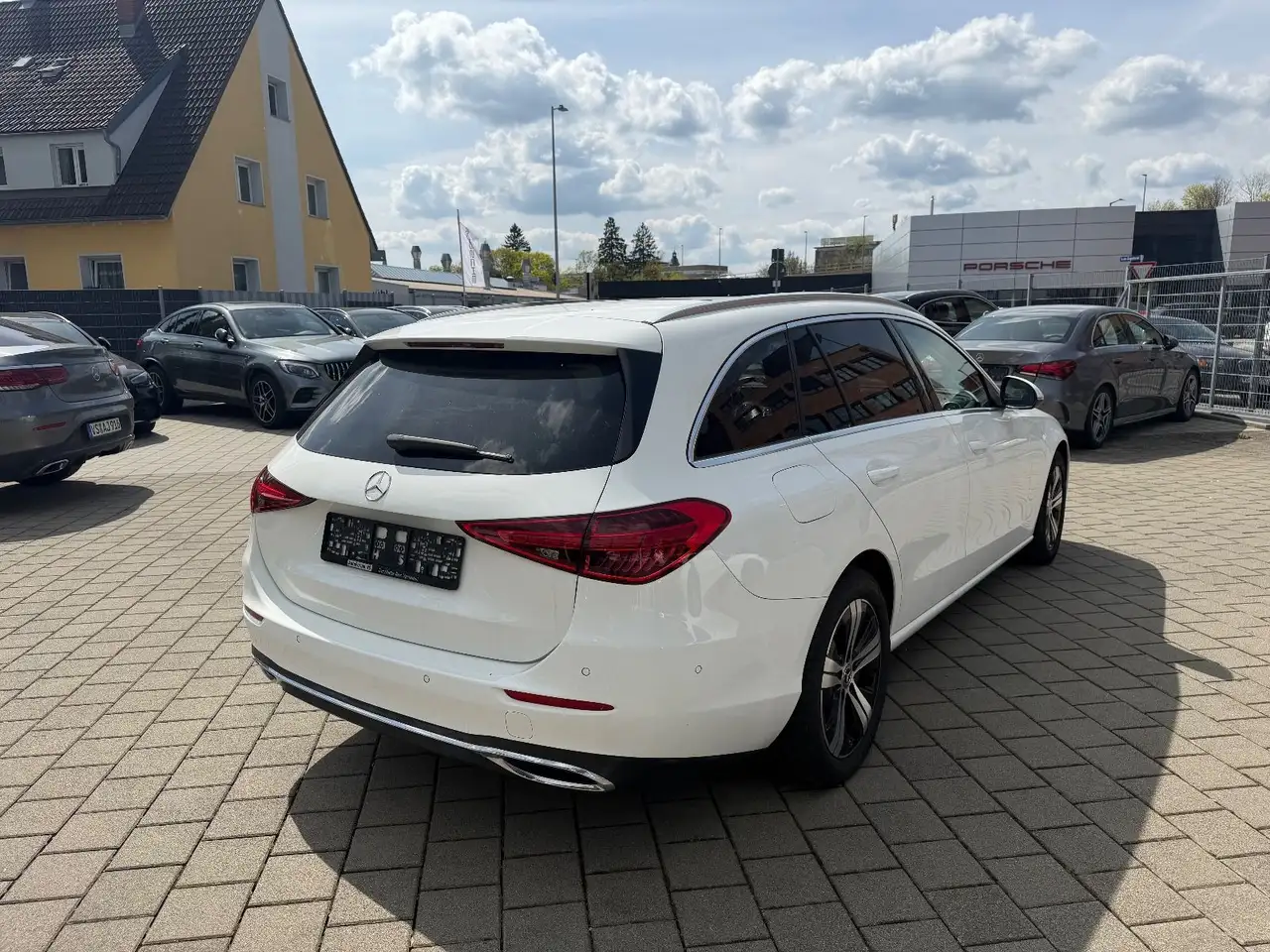 2022 Mercedes-Benz C 220 d T MBUX*Pano*AHK*Ambi*Navi, photograph 7