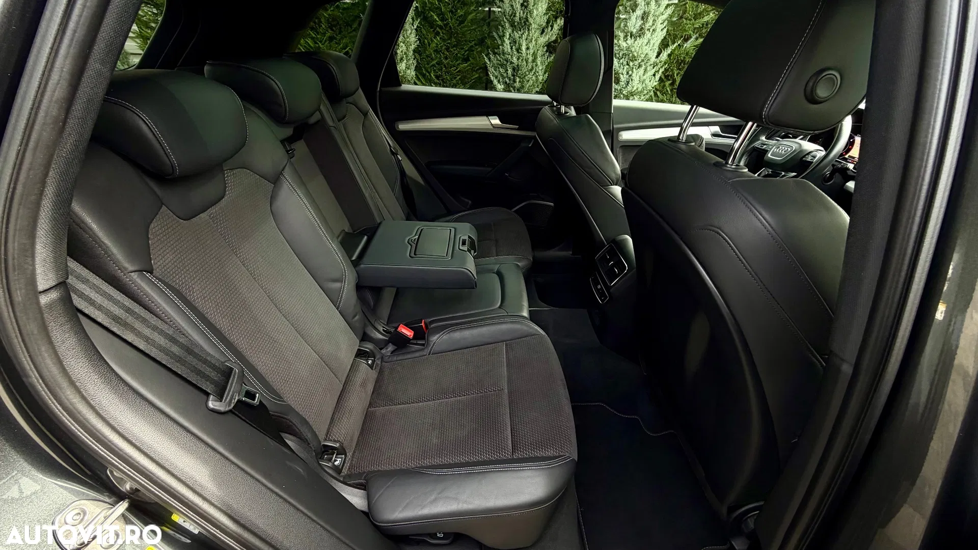 2018 Audi Q5 2.0 40 TDI quattro S tronic Sport, photograph 6